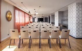 Hyatt House Paris Charles De Gaulle Airport 4*